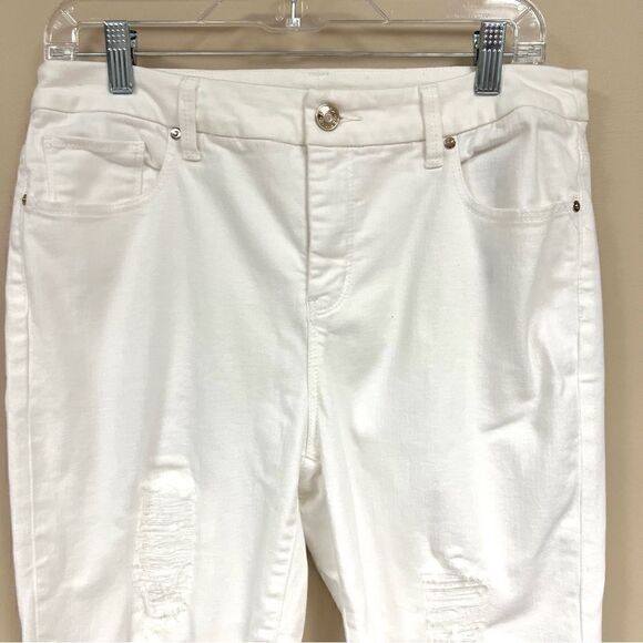 Chicos white distressed so slimming jeans size 1( M) - Picture 3 of 7